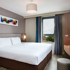 Apartment Cordia Serviced - Free On-site Parking